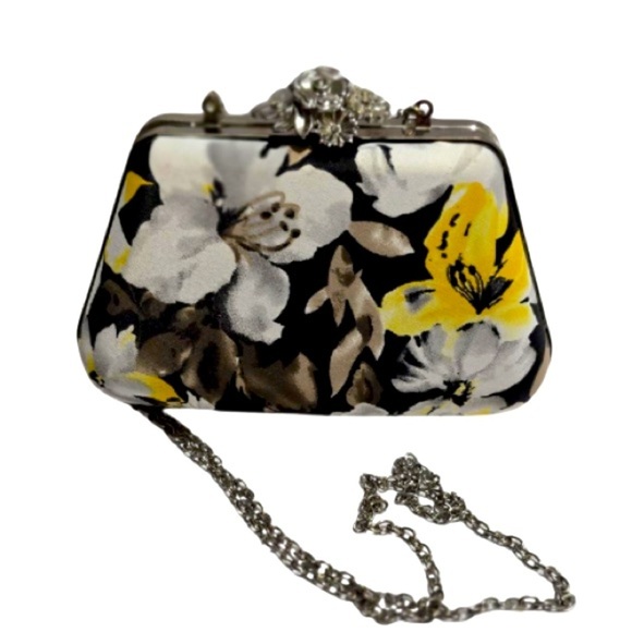 R.S.V.P. Floral Rsvp Hard
Clutch Bag with Chain Strap - Picture 4 of 9